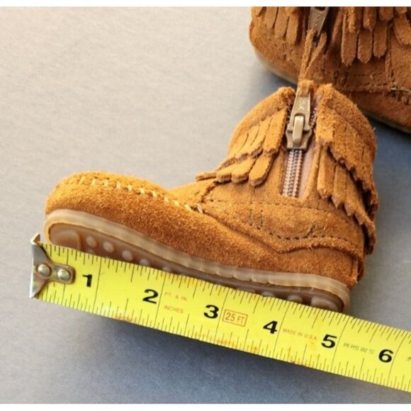 MINNETONKA Toddler Size 3 Kids Double Fringe Zip Suede Ankle Boot Brown 1292 - Picture 10 of 16